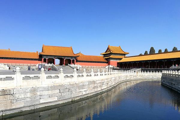 四面佛1-15集免費播放