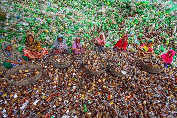 【女攻】向哨:穿越成向導后去服役了_