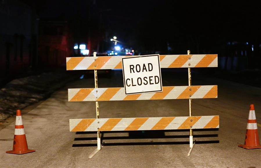 背主by林漓完結了嗎