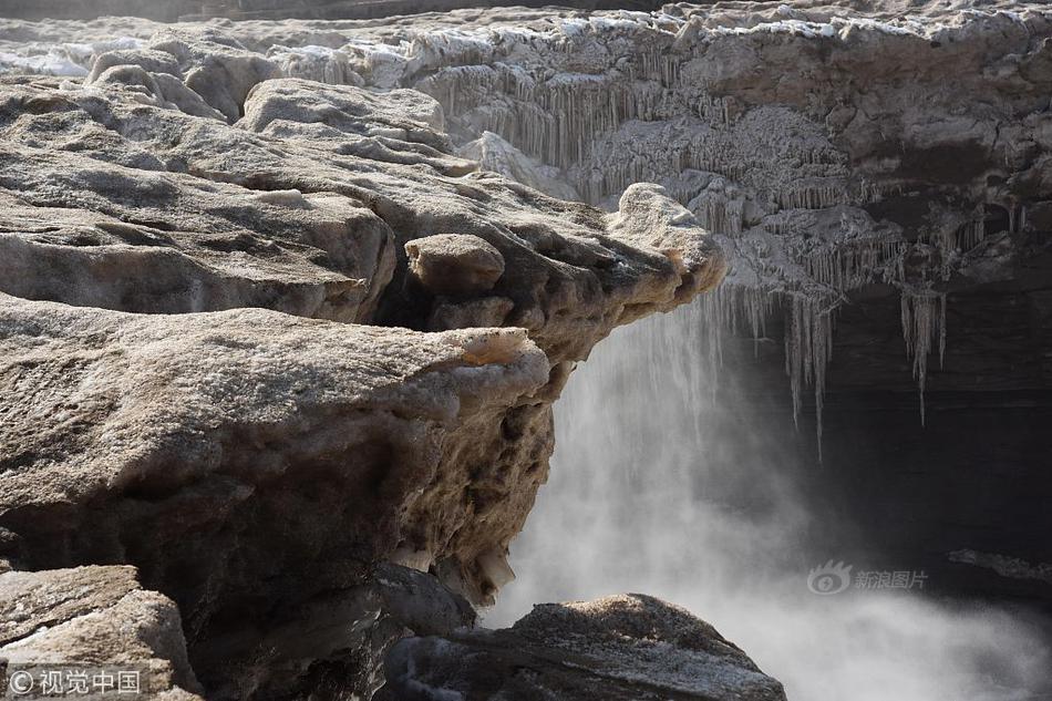 《時(shí)尚先生》by語(yǔ)笑闌珊