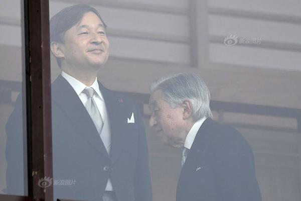 她的外交官by阿司匹林