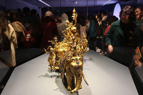 春光旖旎何繾綣下載TXT