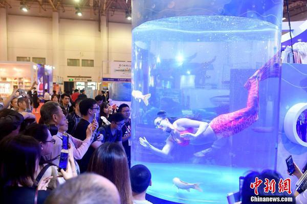 一行白鷺by清明谷雨長佩