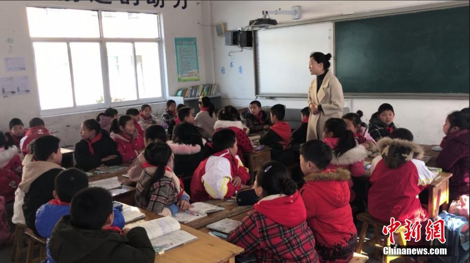 《煙灰》by:風弄完結了嗎