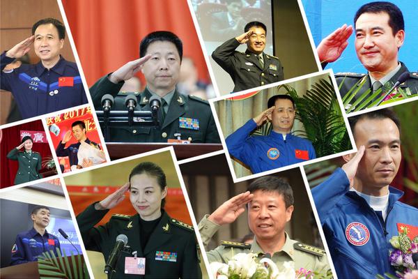 超神機械師TXT下載奇書網