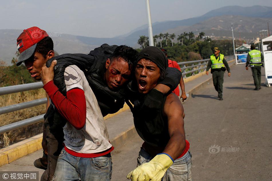 霸道總裁寵妻小說