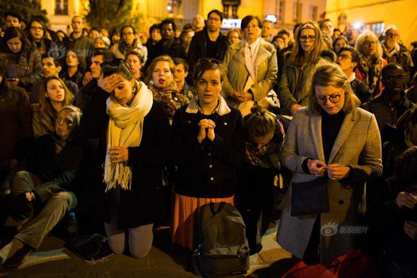 病嬌的狩獵by紫丁簪txt