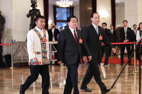 一鏡到底by約耳