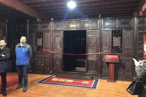 綜穿美人掌中物txt百度網(wǎng)盤