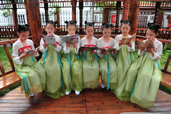 折枝by困倚危樓好看嗎